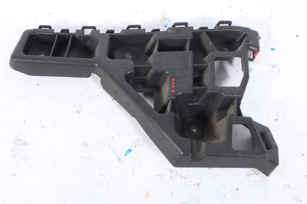 2016–2019 BUICK CASCADA REAR RIGHT BUMPER BRACKET GUIDE OEM 13369029