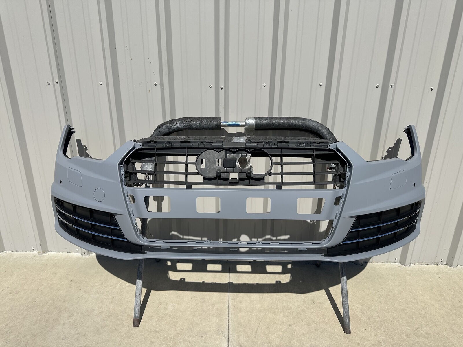 2012 - 2015 AUDI A7 FRONT BUMPER COVER 4G8807437