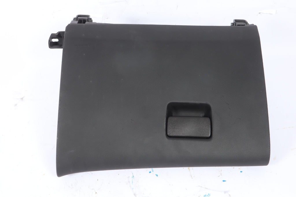 2016-2019 BUICK CASCADA GLOVE BOX ASSEMBLY COMPARTMENT OEM 23338726