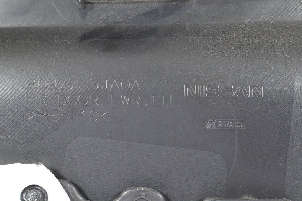 2014-2016 NISSAN PATHFINDER LFRONT LEFT DOOR TRIM PANEL OEM