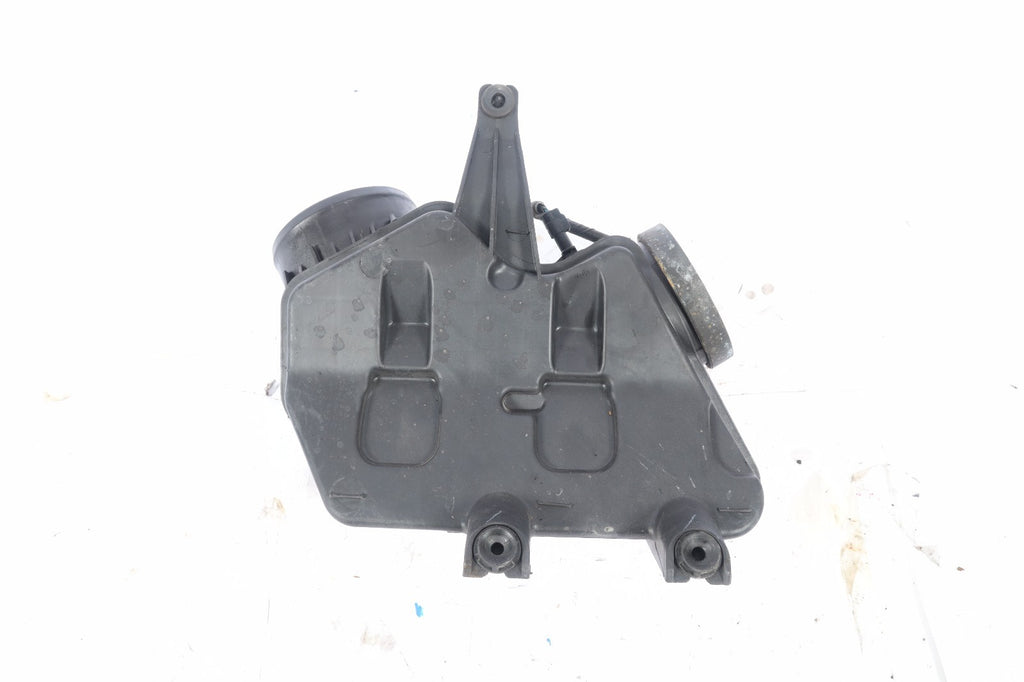 2012-2016 DODGE CHRYSLER TOWN & COUNTRY AIR INTAKE RASONATOR 04861731AC OEM