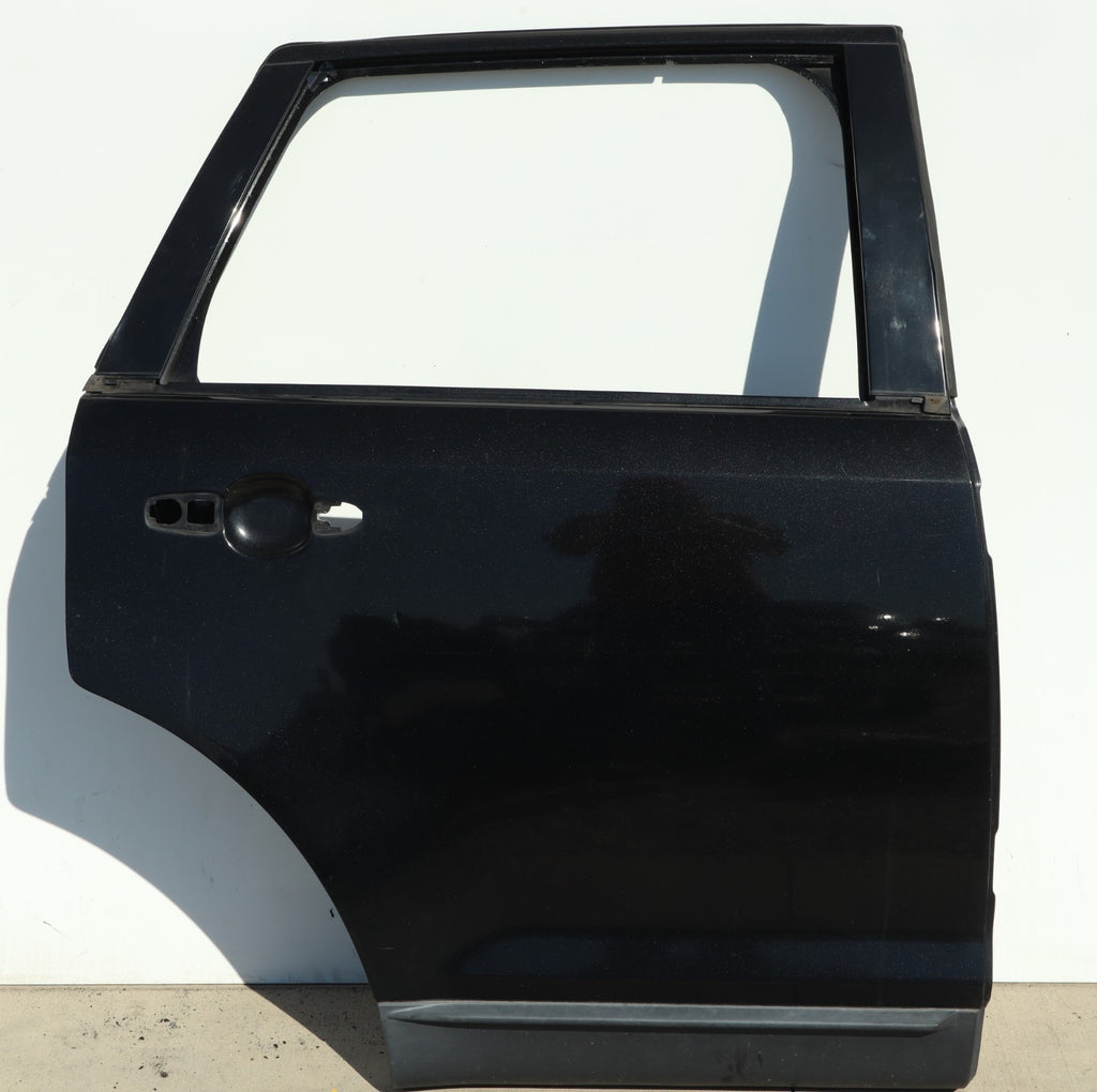 2011 - 2014 FORD EDGE REAR RIGHT SIDE DOOR SHELL OEM ONLY PICK UP!!!