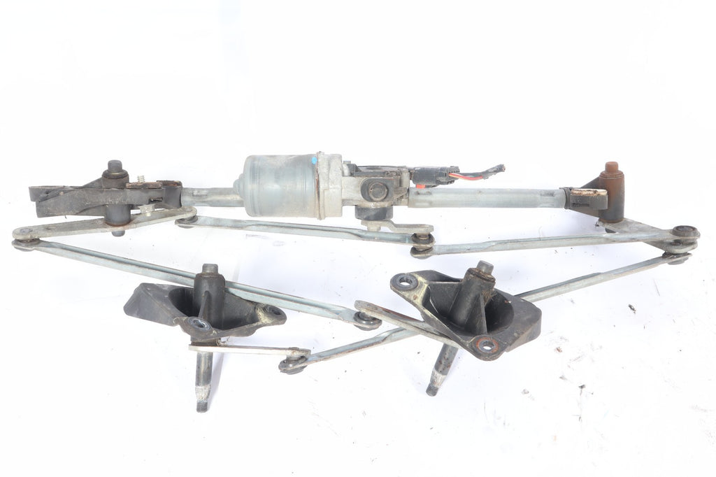2006 CHRYSLER VOYAGER FRONT WIPER MOTOR W LINKAGE OEM