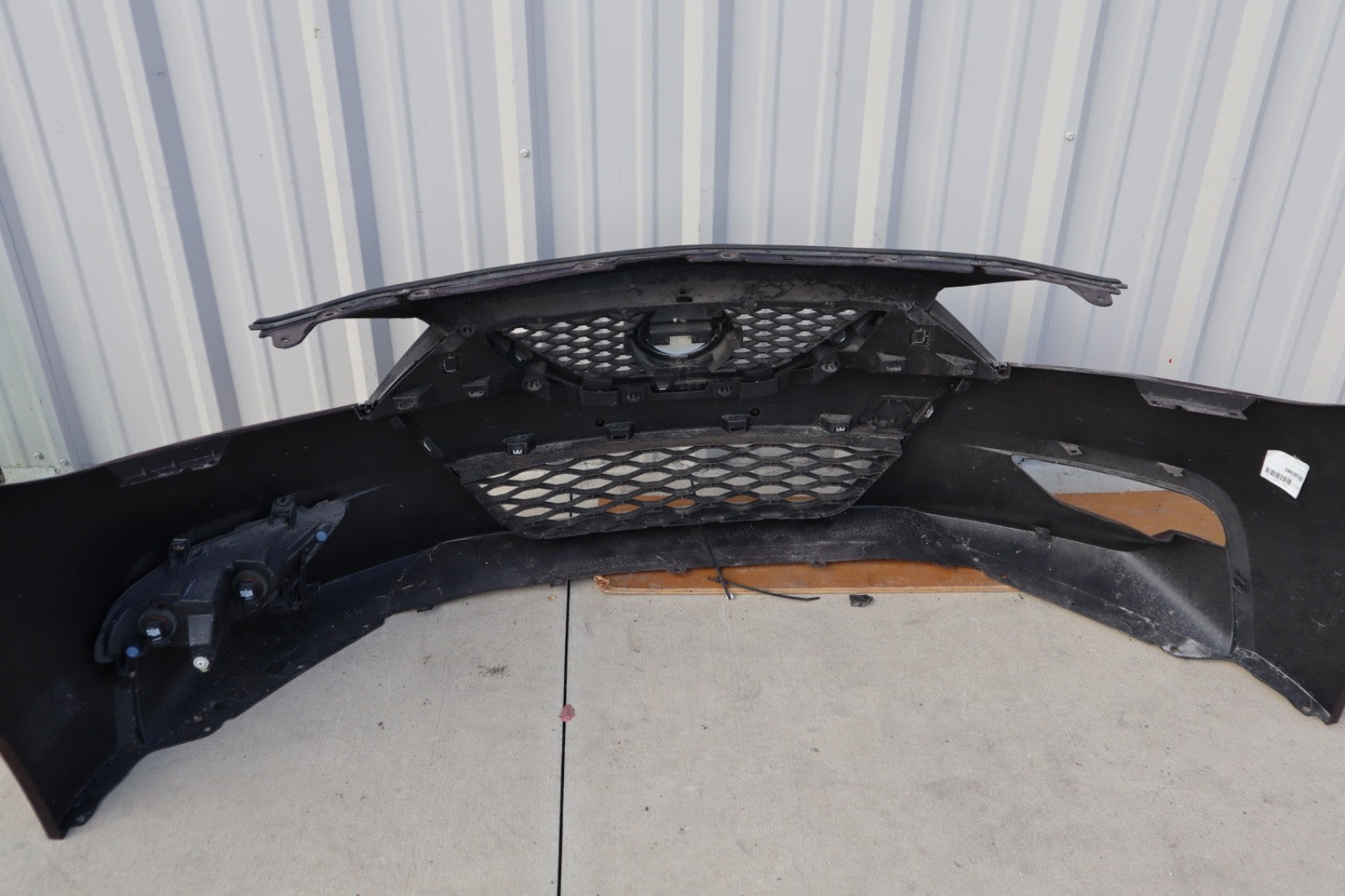 2016-2018 NISSAN MAXIMA FRONT BUMPER COVER PANEL W GRILLE OEM 620224RA0H