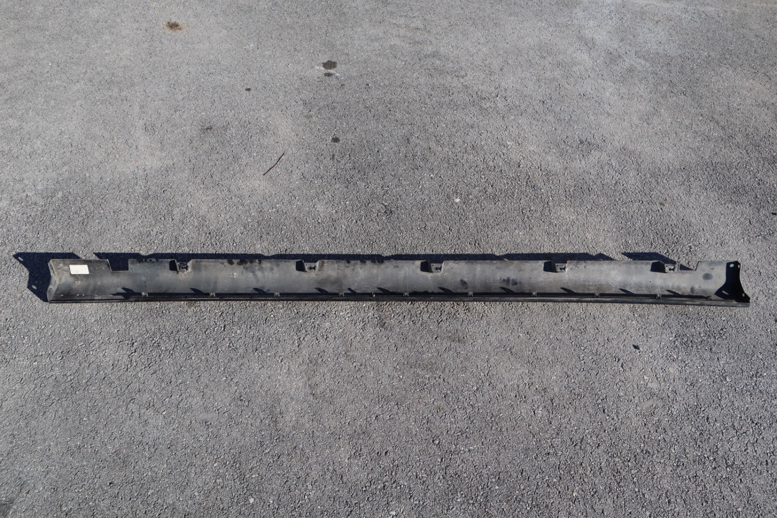 2011-2023 DODGE CHARGER SEDAN LEFT  DRIVER SIDE SKIRT ROCKER PANEL OEM