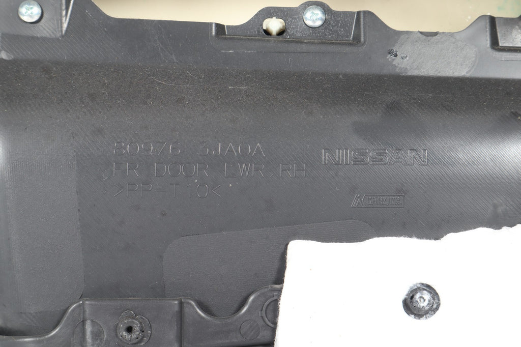 2014-2016 NISSAN PATHFINDER FRONT RIGHT DOOR TRIM PANEL OEM