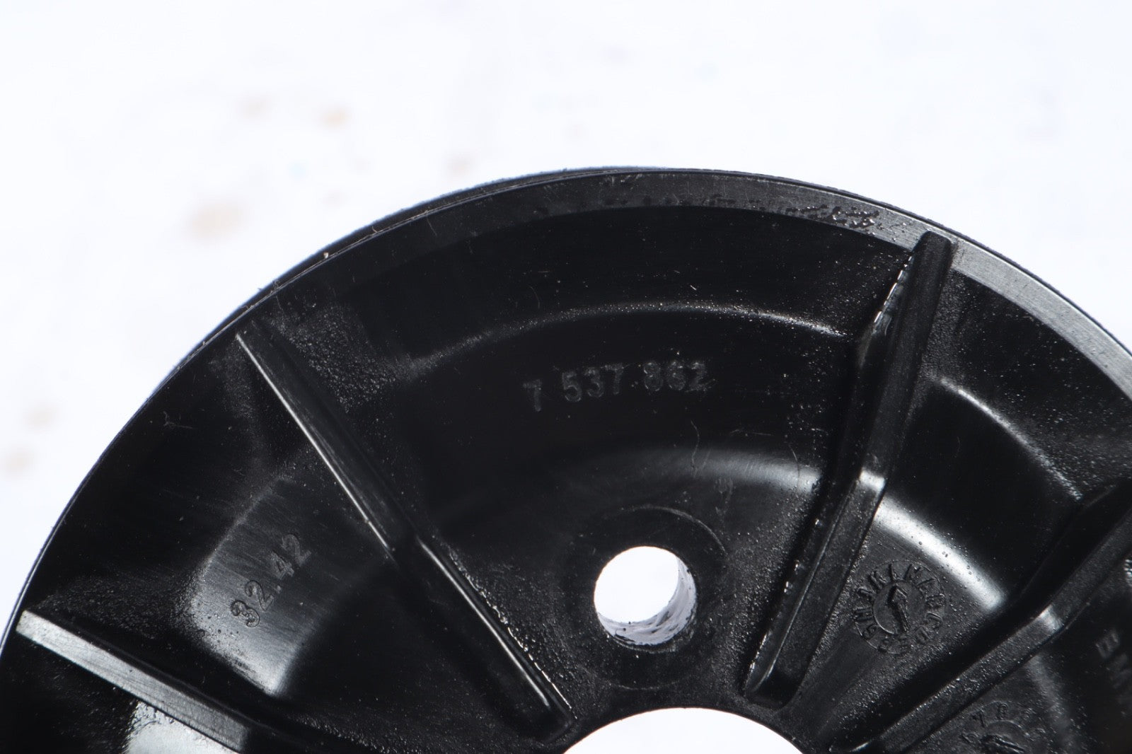2007-2008 BMW X3 POWER STEERING PUMP PULLEY OEM