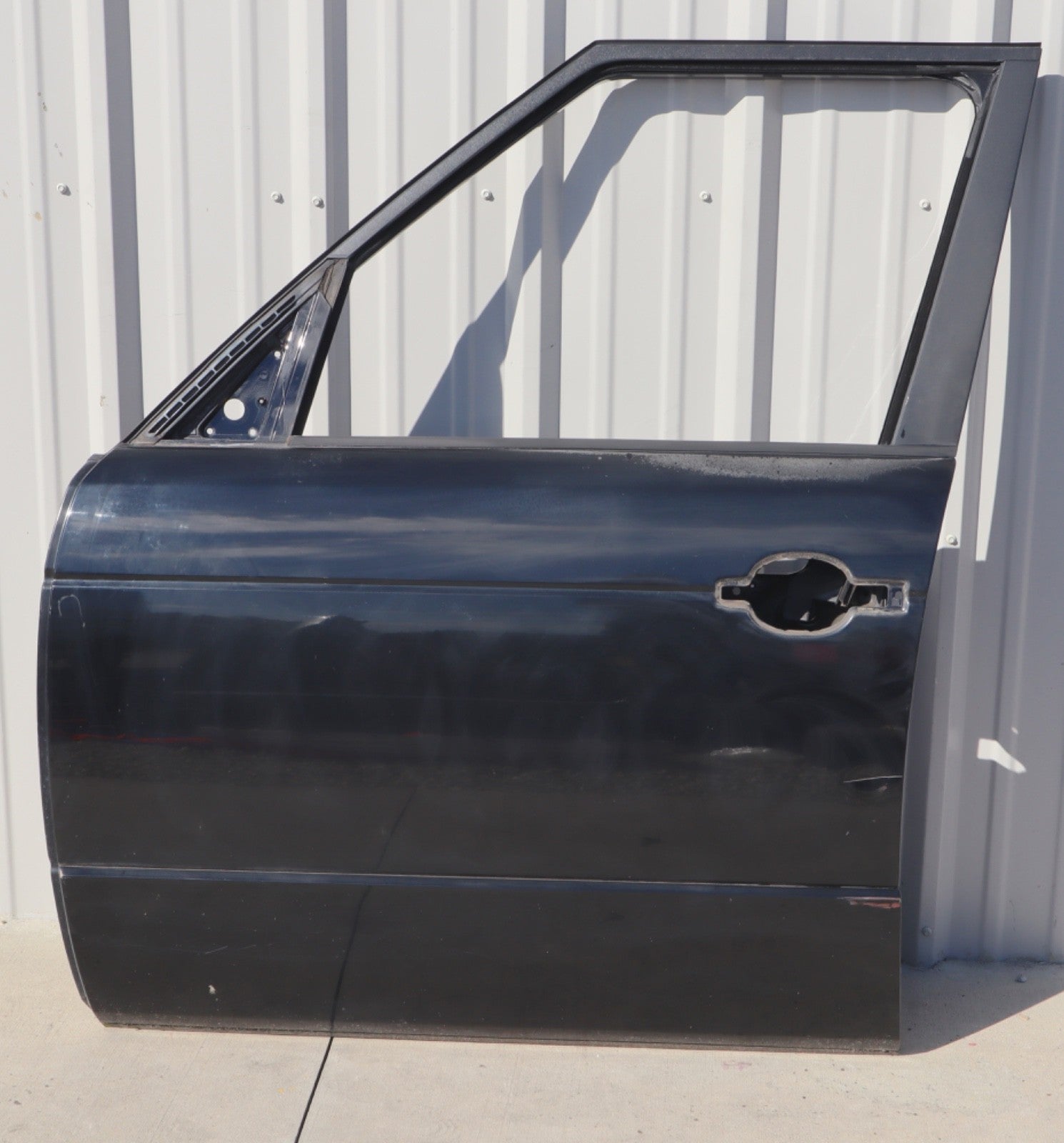 2003-2012 RANGE ROVER L322 LEFT DRIVER FRONT DOOR SHELL  OEM