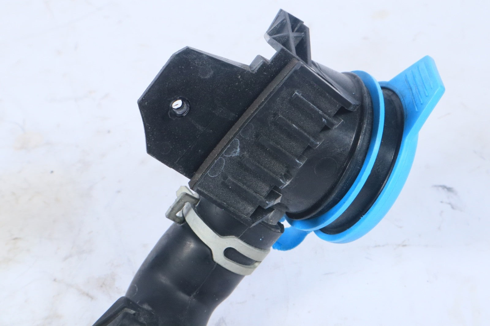 2018 - 2025 ALFA ROMEO STELVIO WINDSHIELD WASHER FLUID RESERVOIR OEM