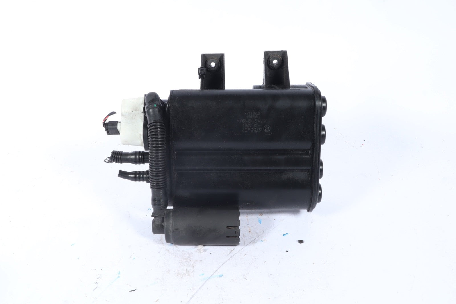 2004-2010 BMW X3 Fuel Tank Vapor Evaporator  Canister OEM 7177786-01