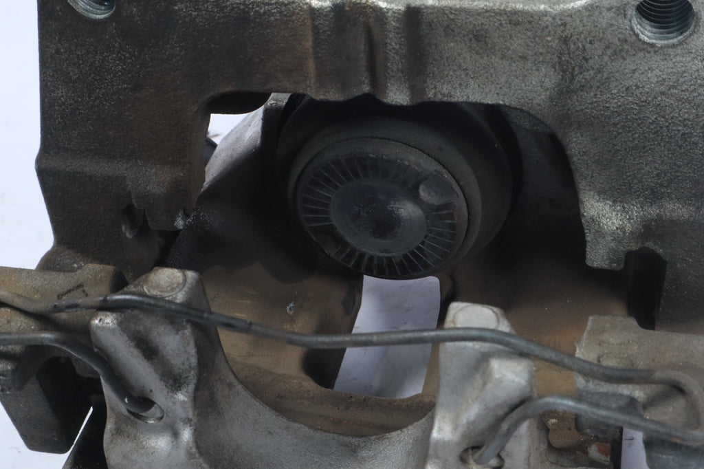 2018 - 2025 ALFA ROMEO STELVIO REAR LEFT SIDE BRAKE CALIPER OEM 00505632530