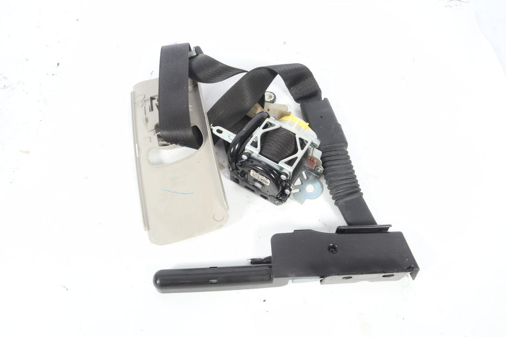 2014-2020 NISSAN PATHFINDER FRONT RIGHT PASSENGER SEAT BELT RETRACTOR OEM