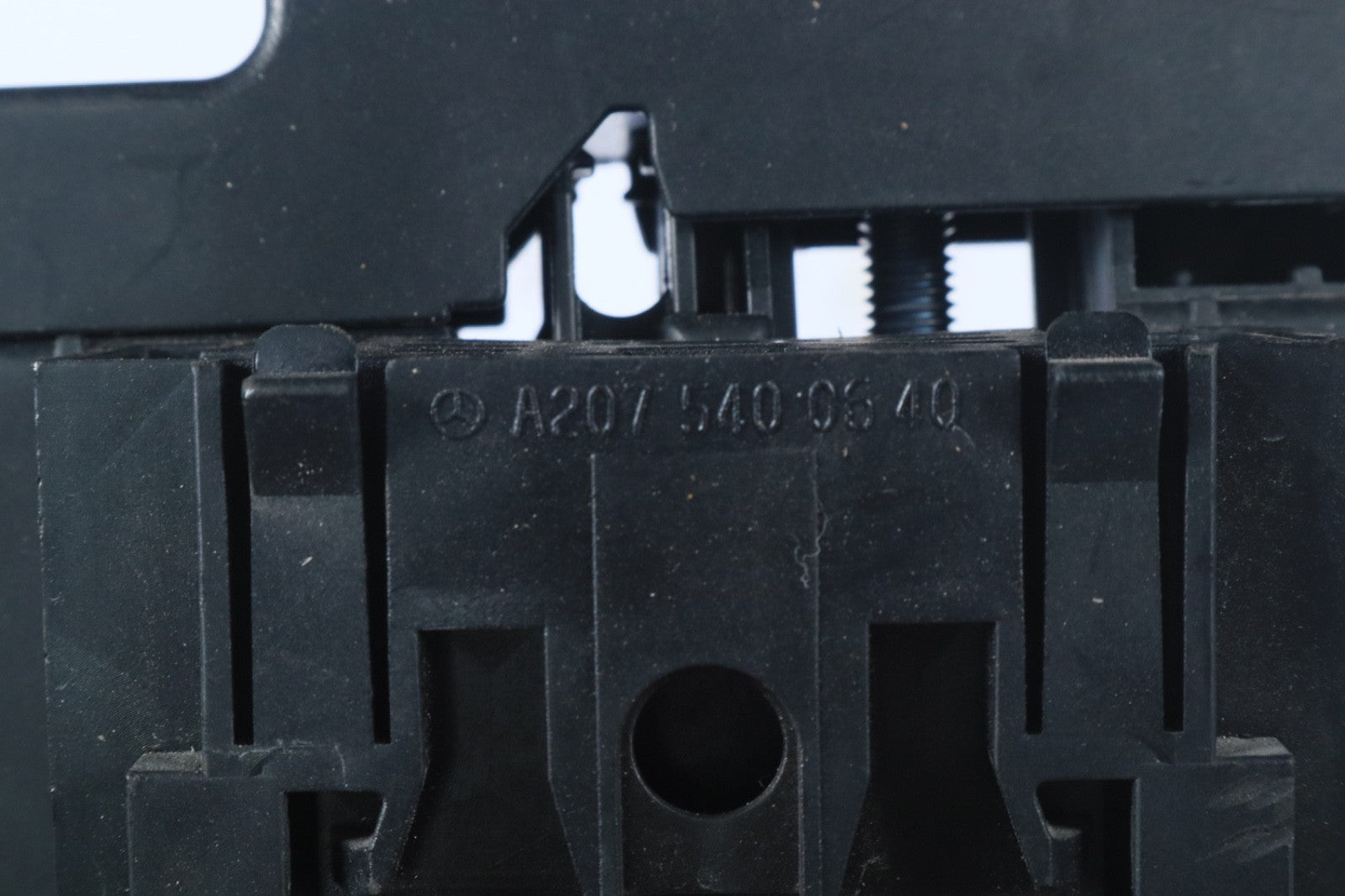 10-14 W204 W207 E550 E350 C250 C350 Fuse Relay Junction Terminal Connection OEM