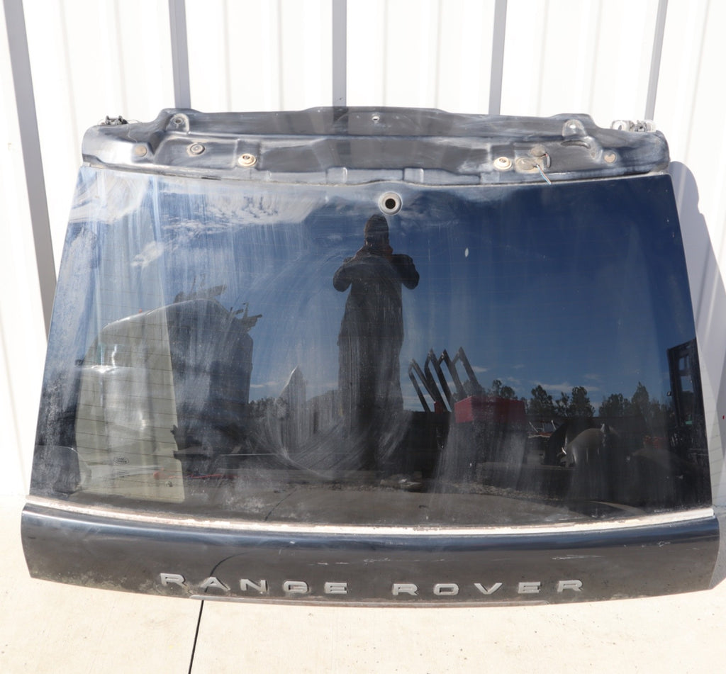 2003 2005 LAND RANGE ROVER L322  TRUNK TAILGATE W/ WINDOW GLASS OEM