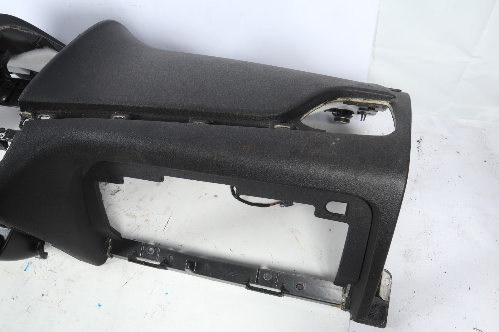 2011 - 2020 DODGE JOURNEY DASHBOARD PANEL DASH PAD OEM