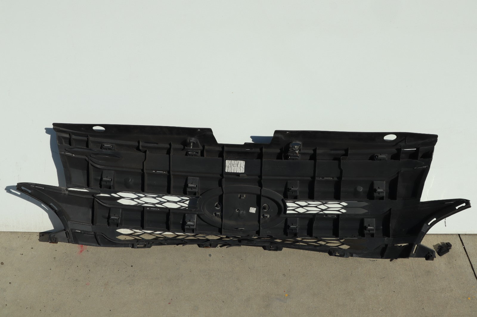 2011-2014 FORD EDGE FRONT GRILLE OEM
