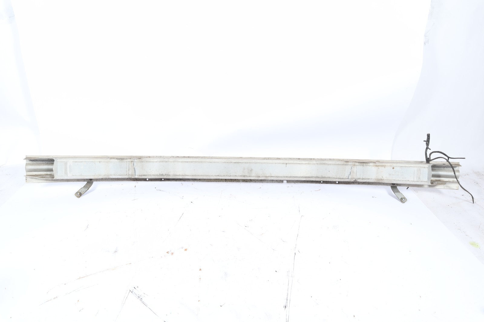 2004-2010 BMW X3 BUMPER REINFORCEMENT BAR 3439780 OEM