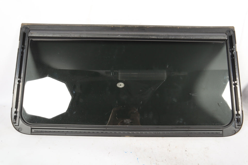 07-15 Audi Q7 Rear Panoramic Pano Sunroof Moonroof Glass 989716310 OEM