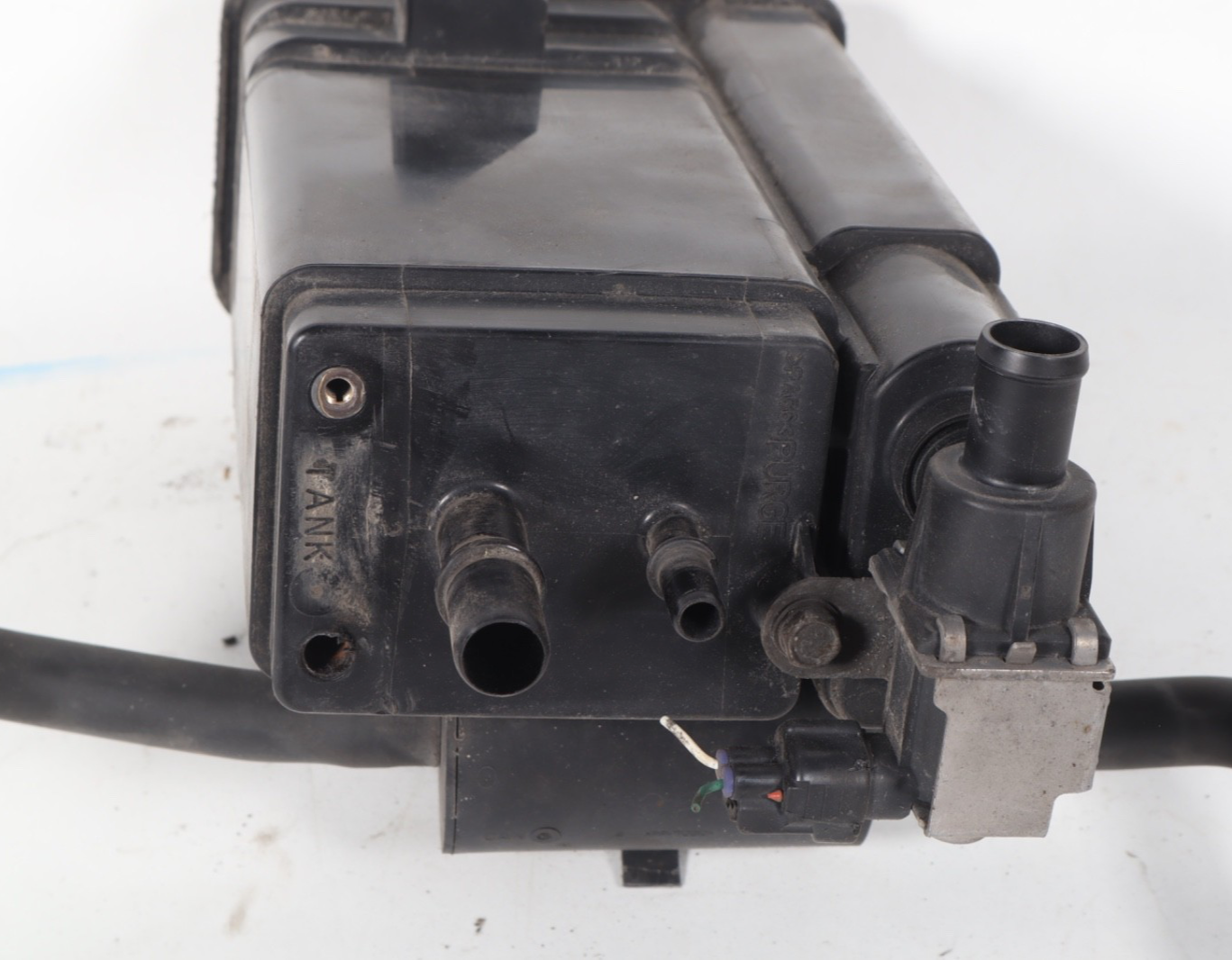 07-20 MITSUBISHI OUTLANDER FUEL GAS CHARCOAL VAPOR EVAPORATOR EVAP CANISTER OEM