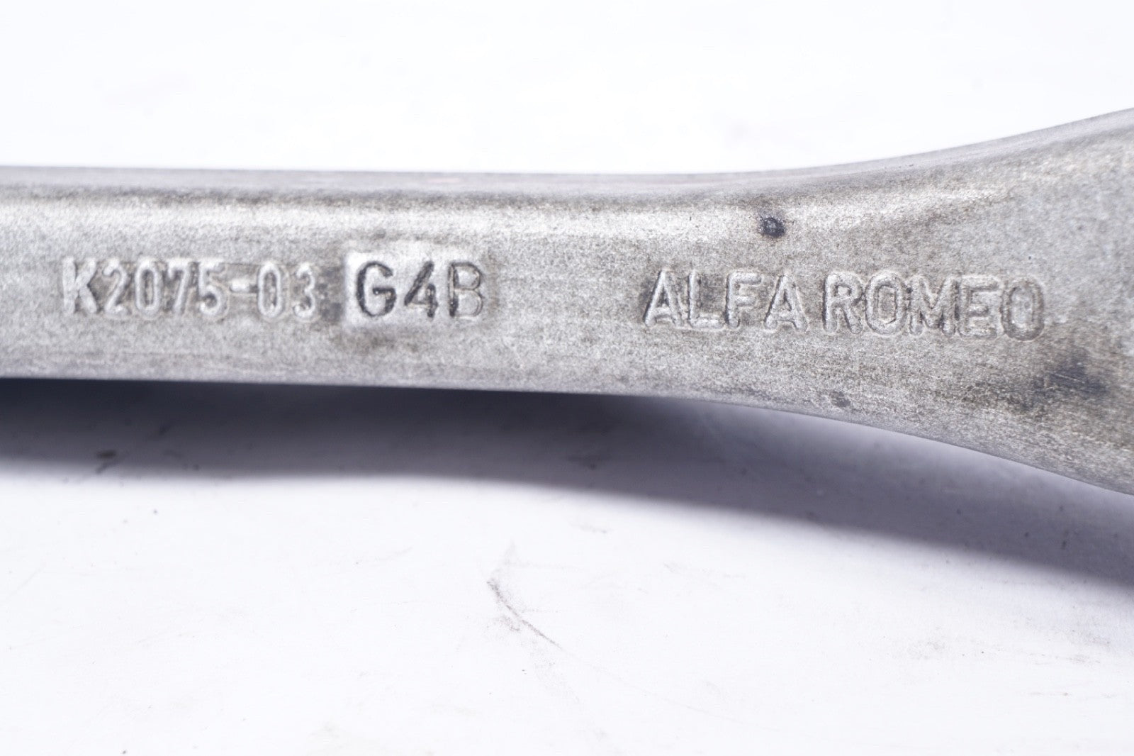 2017-2019 ALFA ROMEO GIULIA AWD REAR LEFT SIDE UPPER CONTROL ARM OEM