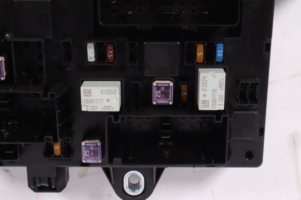 2016 Buick Cascada OEM Rear Body Fuse Box 13379016