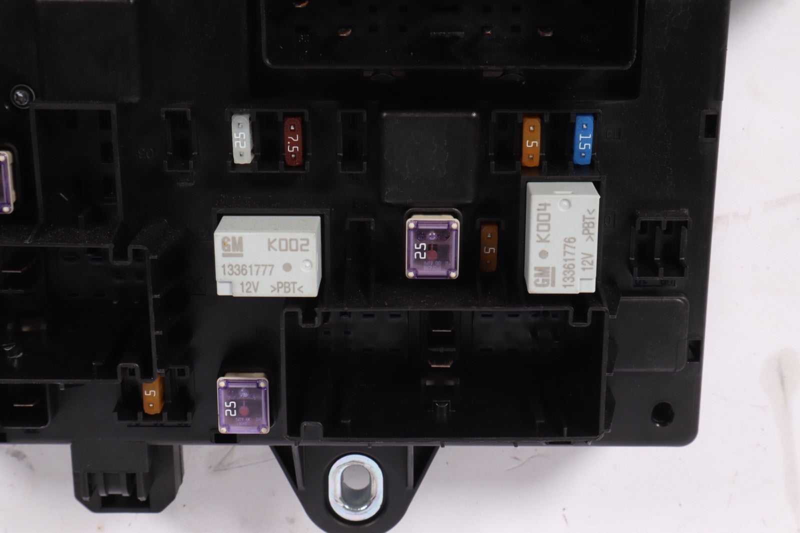 2016 Buick Cascada OEM Rear Body Fuse Box 13379016