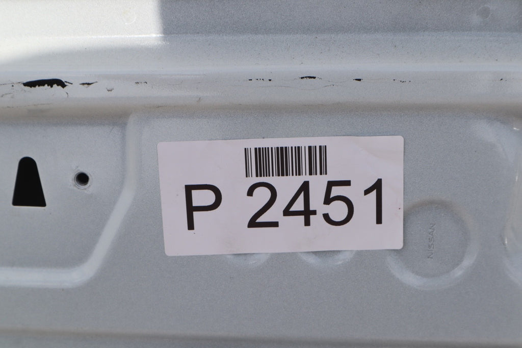 2013-2024 NISSAN LEAF Front Door Passenger Side Pearl Whtie Shell Only OEM