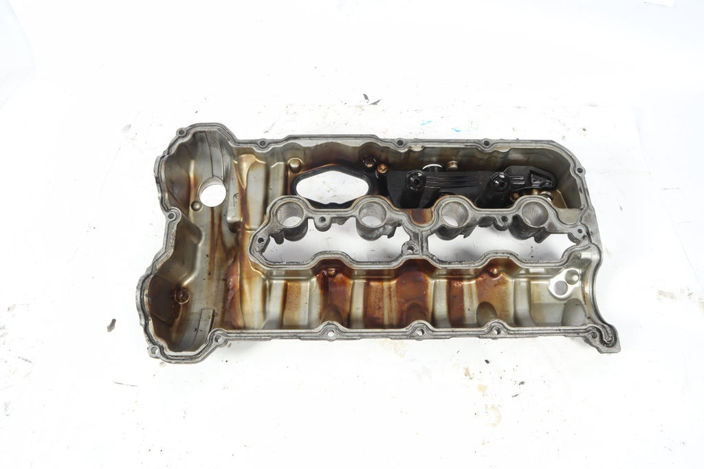 2008-2014 BMW X5 X6 E70 E71 E72 N63 4.4L ENGINE VALVE COVER RIGHT 7566283 OEM