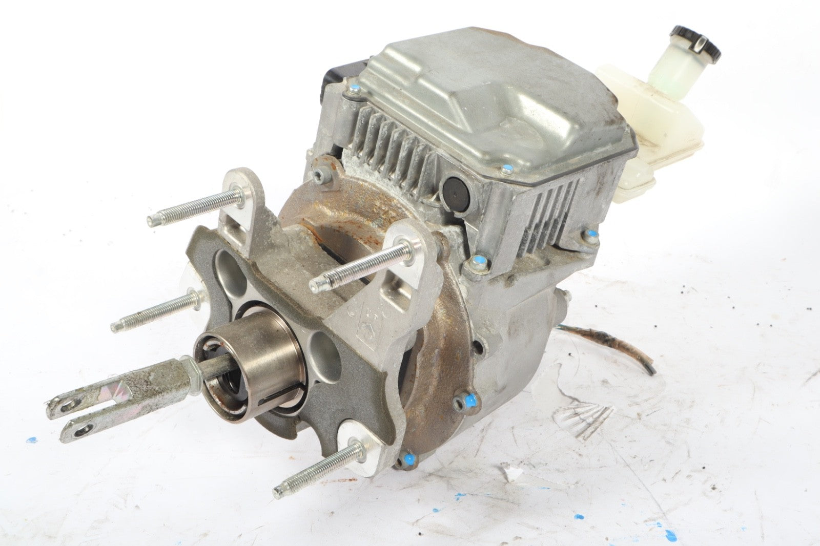 2013-2017 NISSAN LEAF brake Booster ZE1 EAC1035-03A EAC103503A OEM