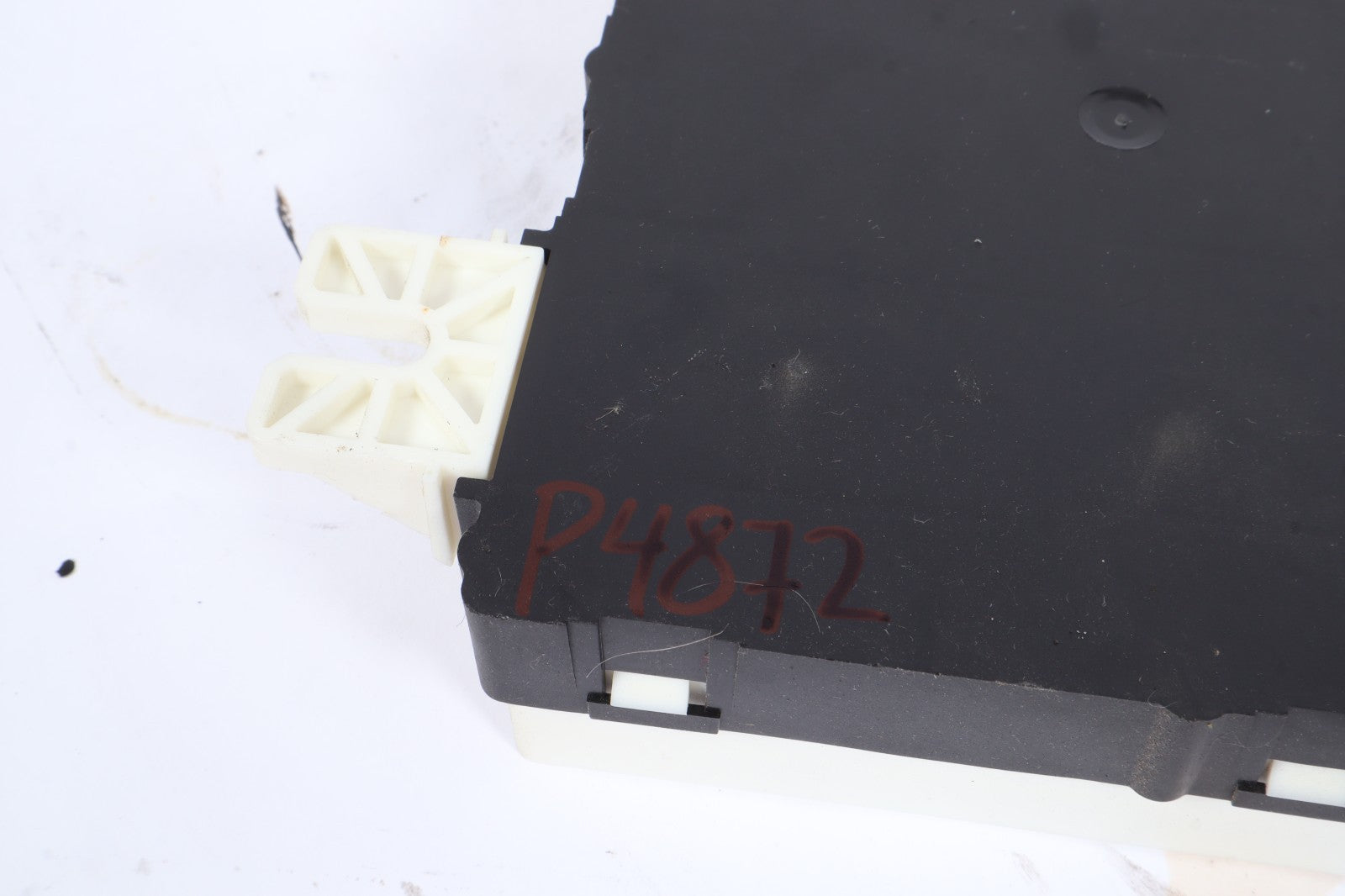 2012 Dodge Journey Interior Cabin Body Control Module Fuse Box Panel 68154476