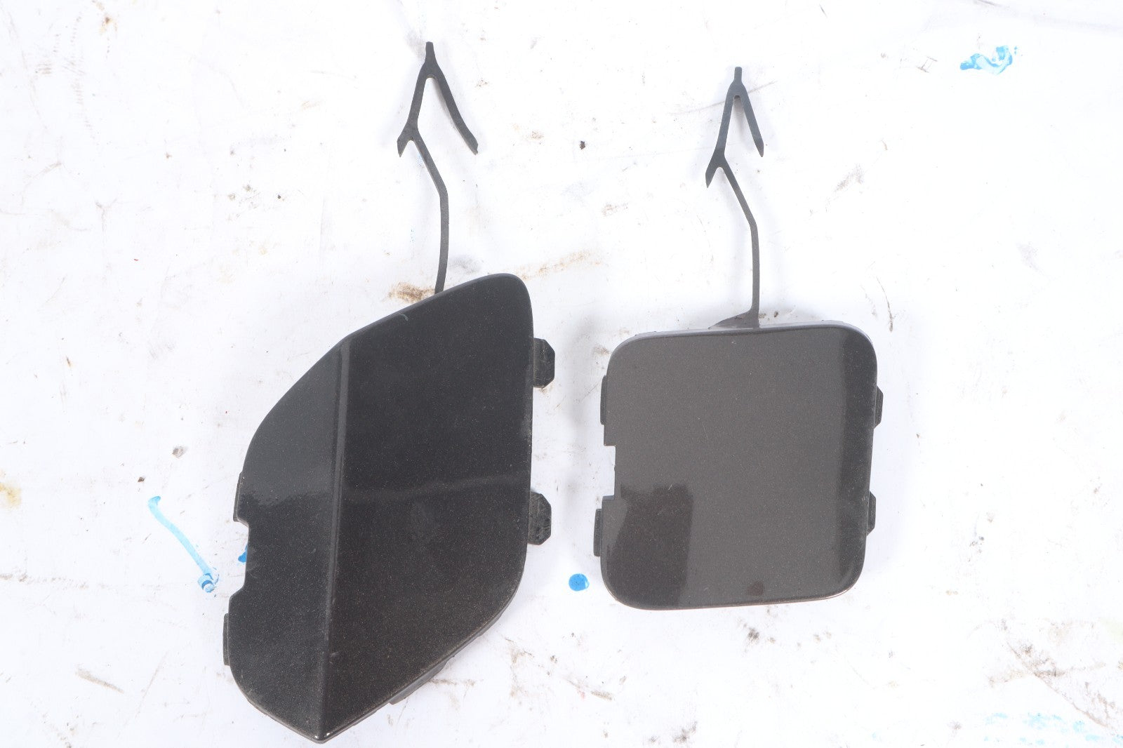 2016 BUICK CASCADA FRONT & REAR BUMPER TOW HOOK COVER OEM