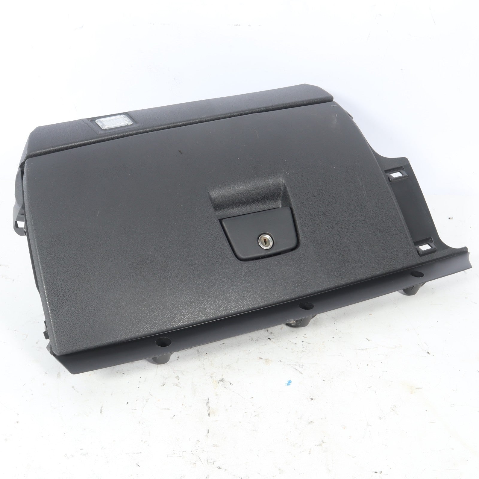 2006-2013 VOLVO C30 C70 GLOVE BOX COMPARTMENT ASSEMBLY OEM 39808621