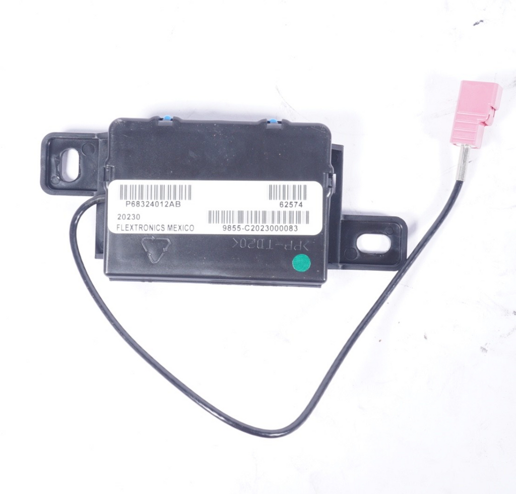 2017-2021 ALFA ROMEO STELVIO PASSIVE ENTRY ANTENNA COMPUTER CONTROL MODULE OEM