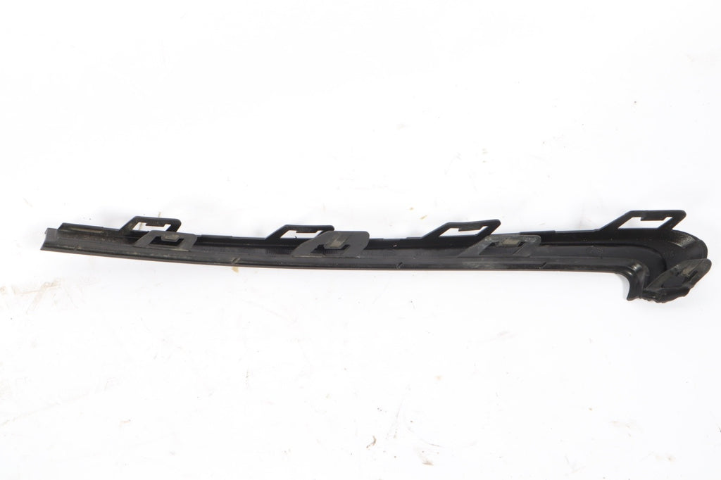 2016–19 Buick Cascada Front Bumper Outer Trim Insert LH RH OEM 13369008 13369009