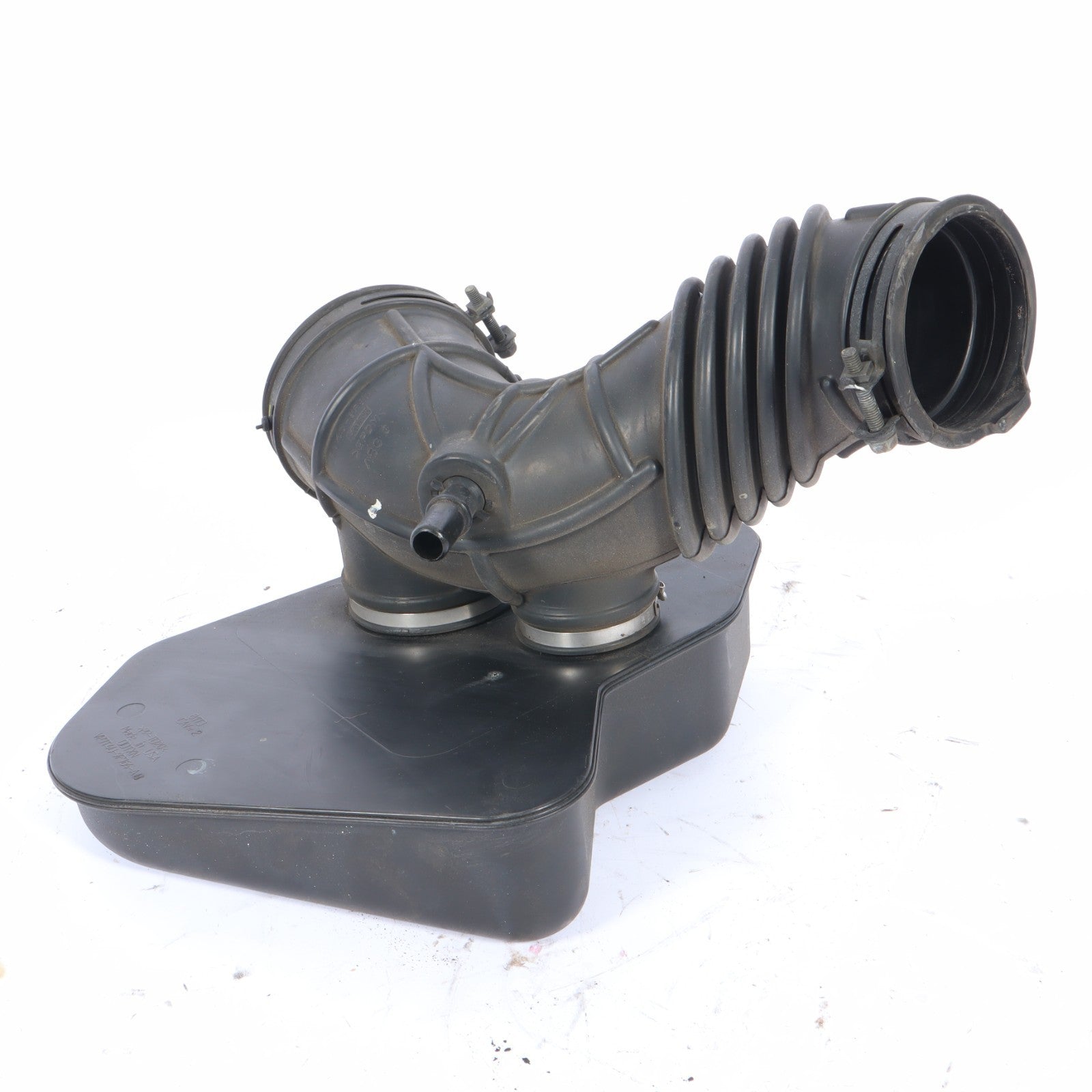 2007-2010 FORD EDGE AIR INTAKE RESONATOR TUBE DUCT OEM