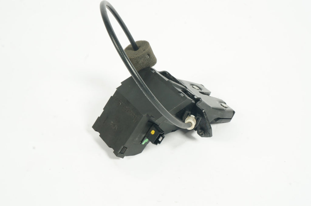 2001-2009 Mercedes W211 E350 SLK280 SLK350 Trunk Lock Actuator Handle Assembly
