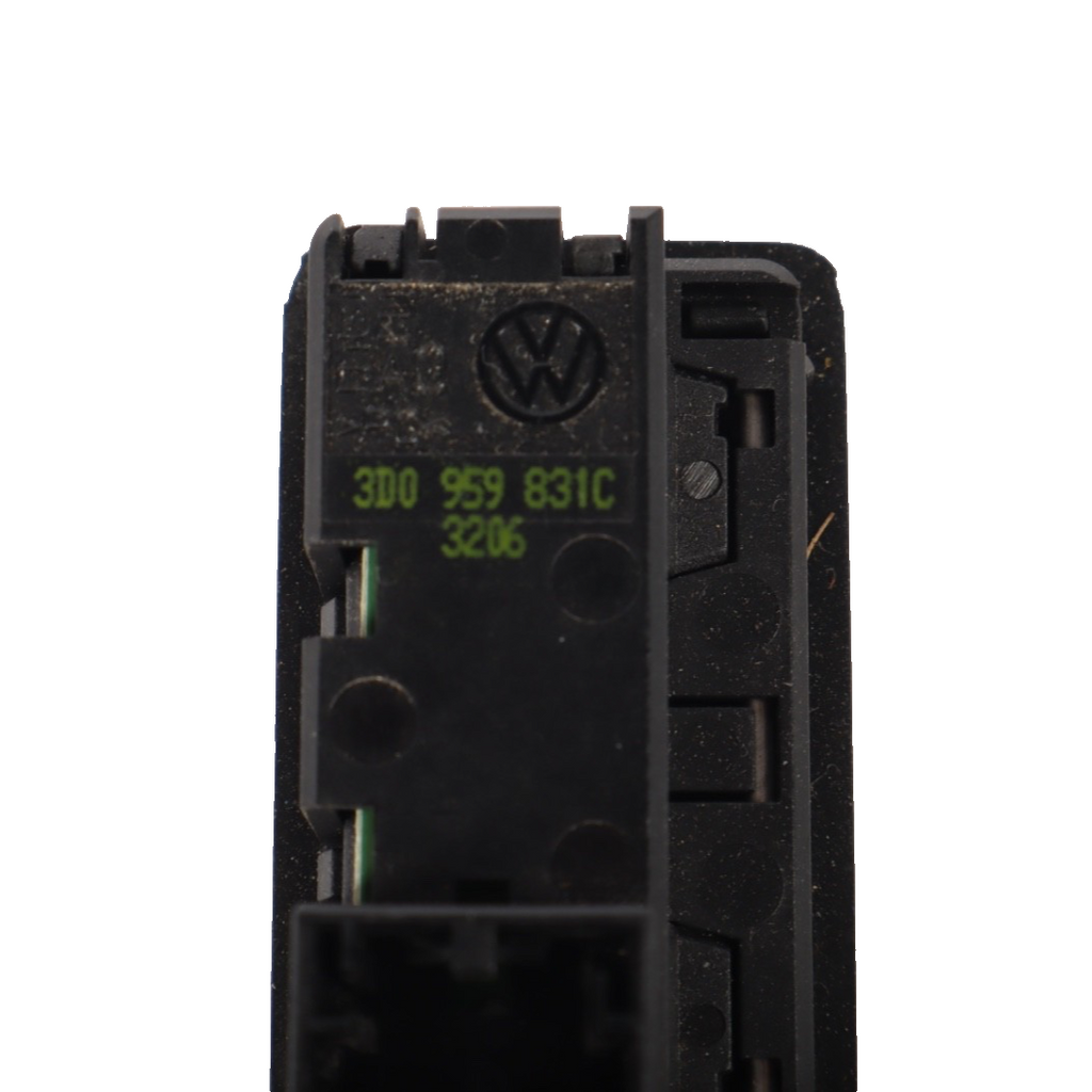 2007-2015 Audi  Q7 Trunk Close Button Switch  3D0959831C OEM
