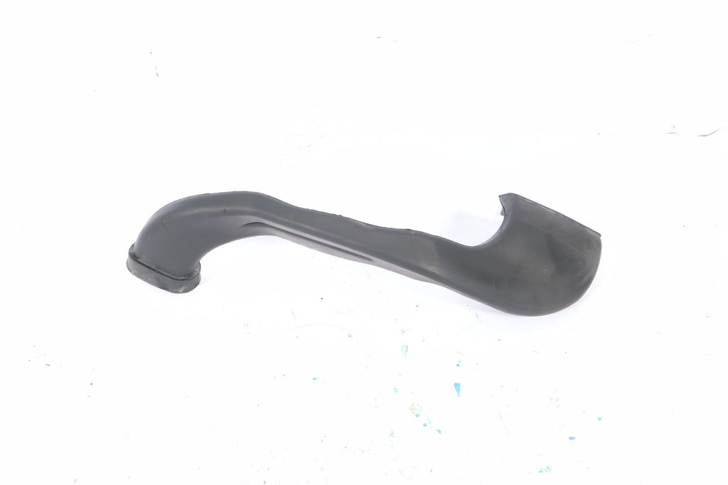 2016–2019 BUICK CASCADA AIR INTAKE DUCT SNORKEL OEM  13307080