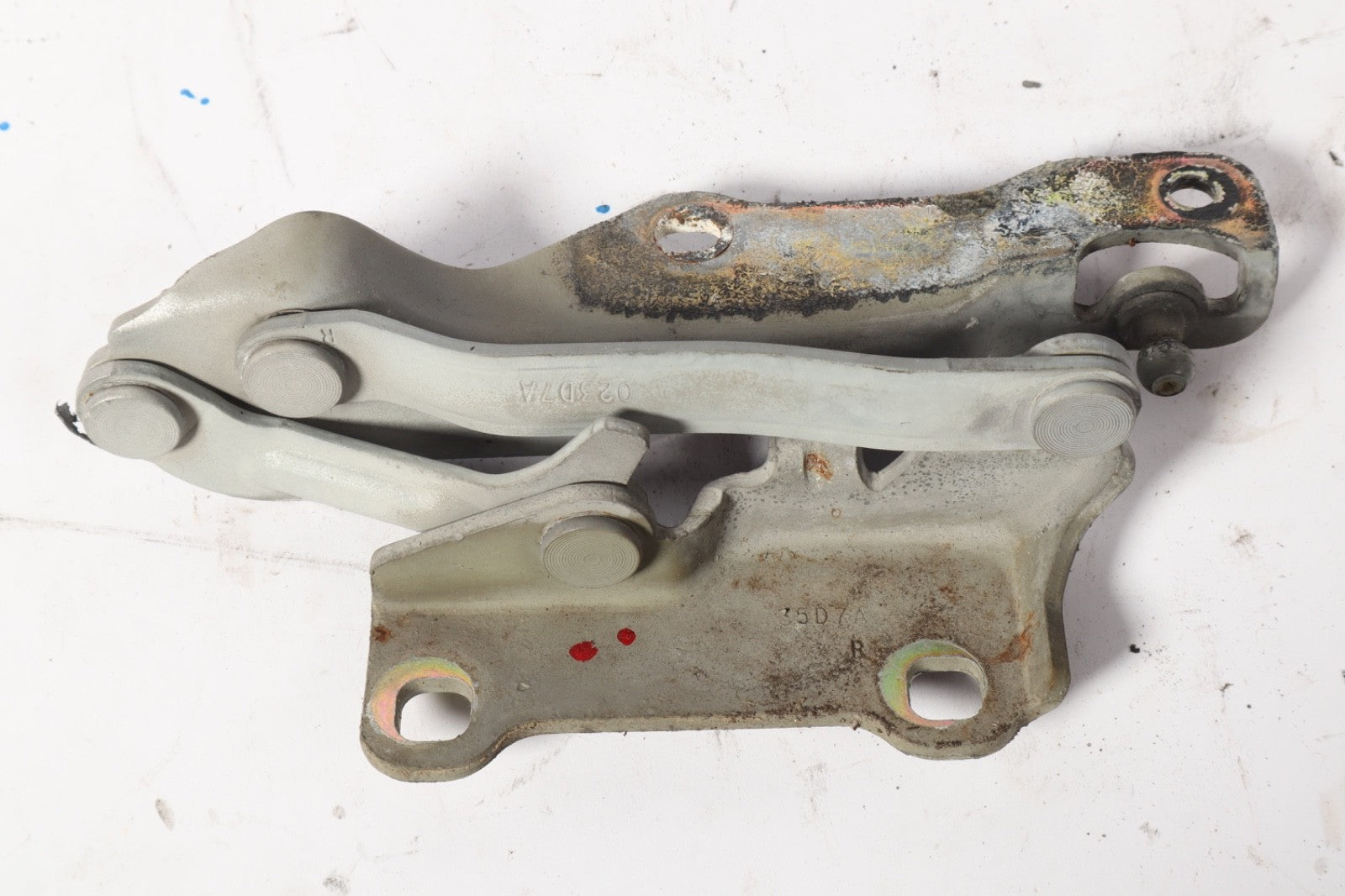 2004-2015 Nissan Armada Titan Hood Hinge Front Right Passenger Side OEM