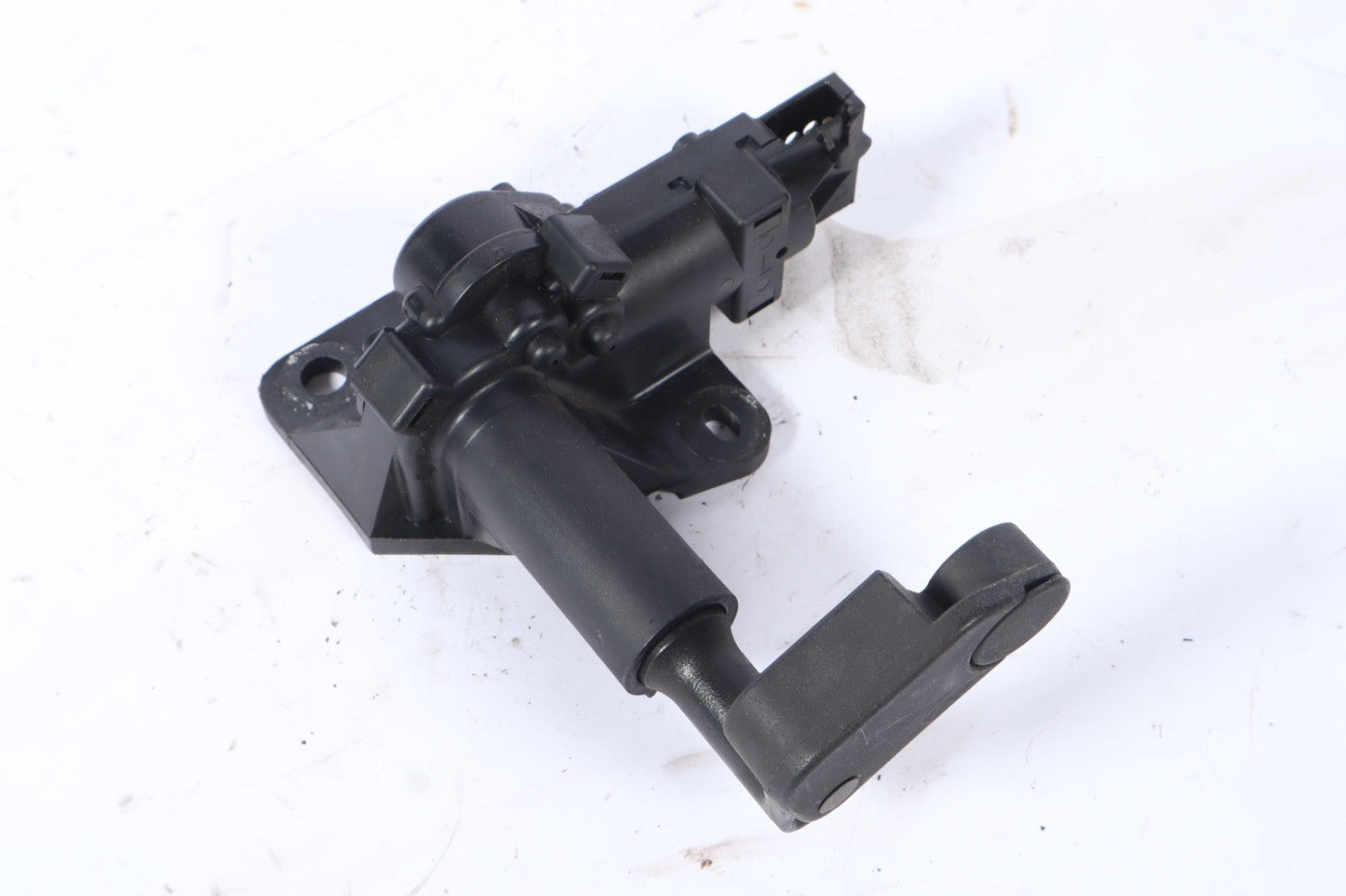 2005 Dodge Grand Caravan Rear Left Quarter Power Window Motor 4717607AC OEM