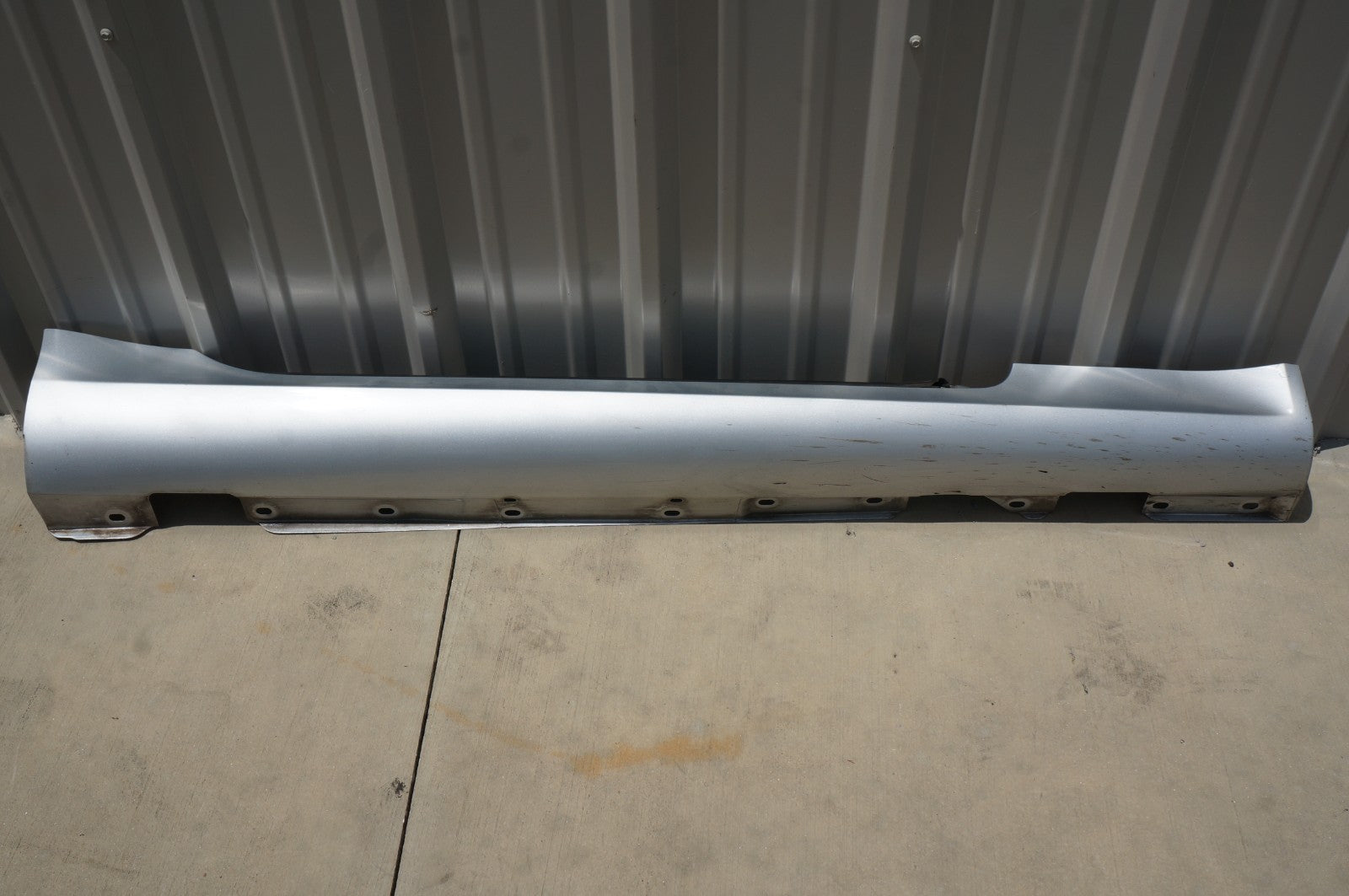 2005-2011 MERCEDES SLK350 R171 RIGHT PASSENGER SIDE SKIRT ROCKER PANEL OEM