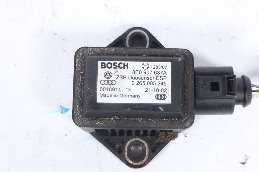 2002-2005 Audi A4 S4 Acceleration Yaw Rate Sensor 8E0907637A OEM