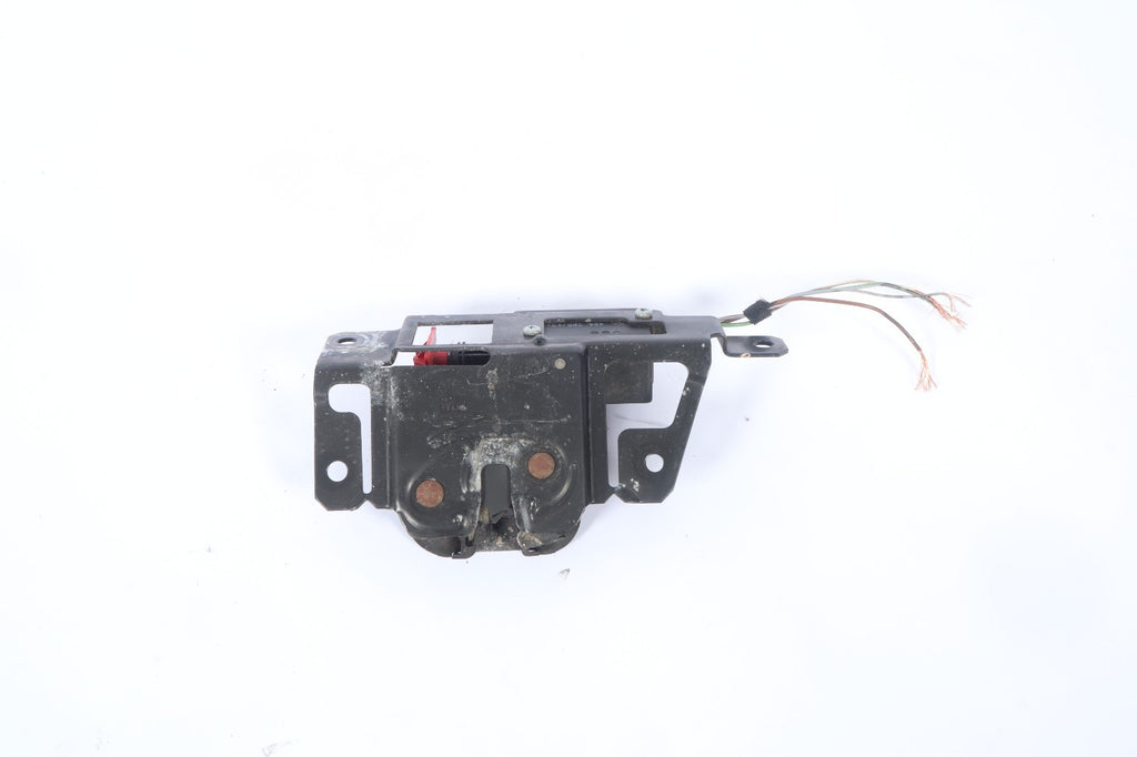 2004 - 2010 BMW X3 E83 REAR HATCH TRUNK LATCH LOCK ACTUATOR  OEM