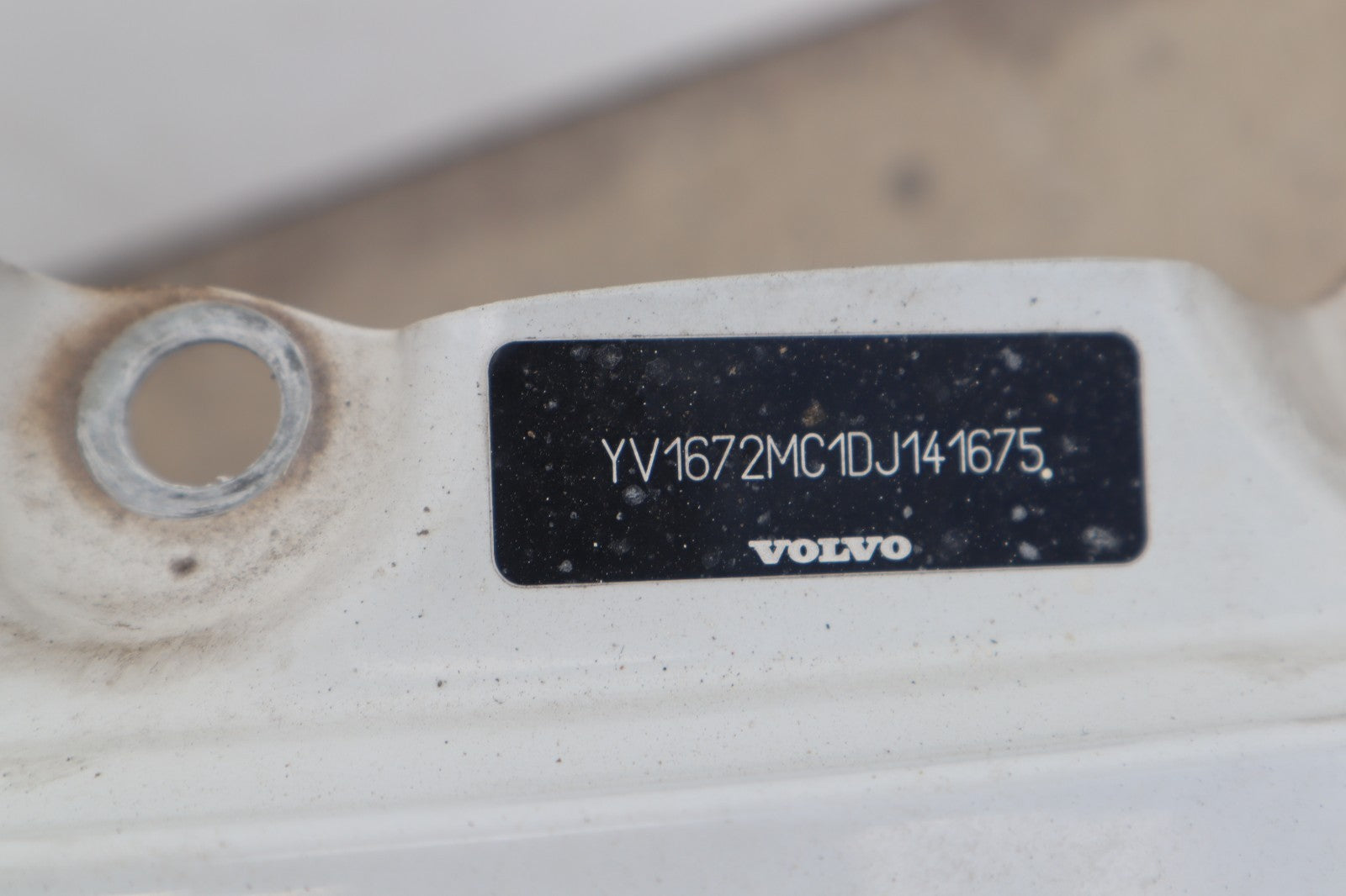 2011 VOLVO C70 FRONT RIGHT FENDER OEM