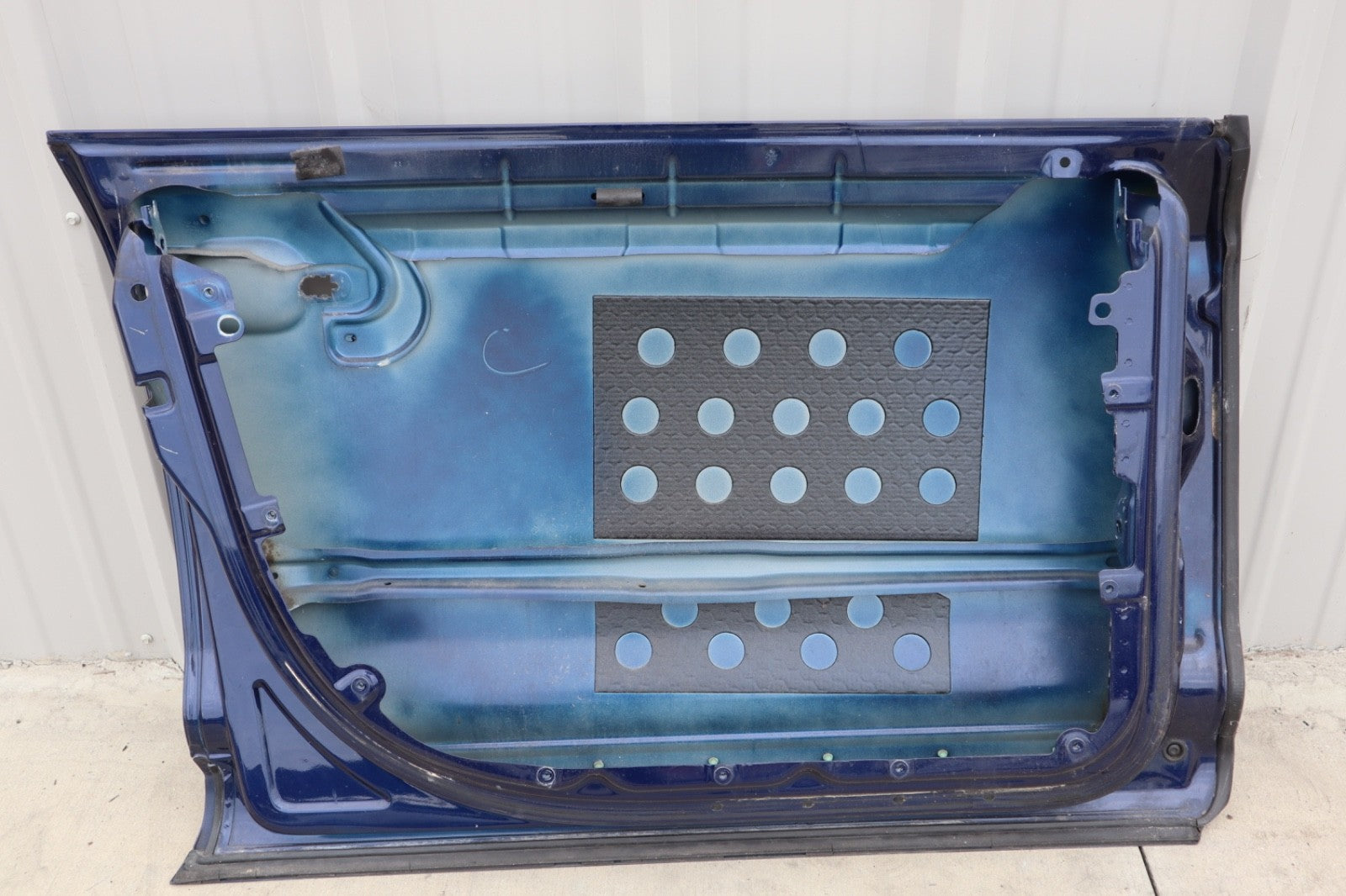 2003-2010 PORSCHE CAYENNE FRONT LEFT DRIVER SIDE DOOR SHELL BLUE USED OEM