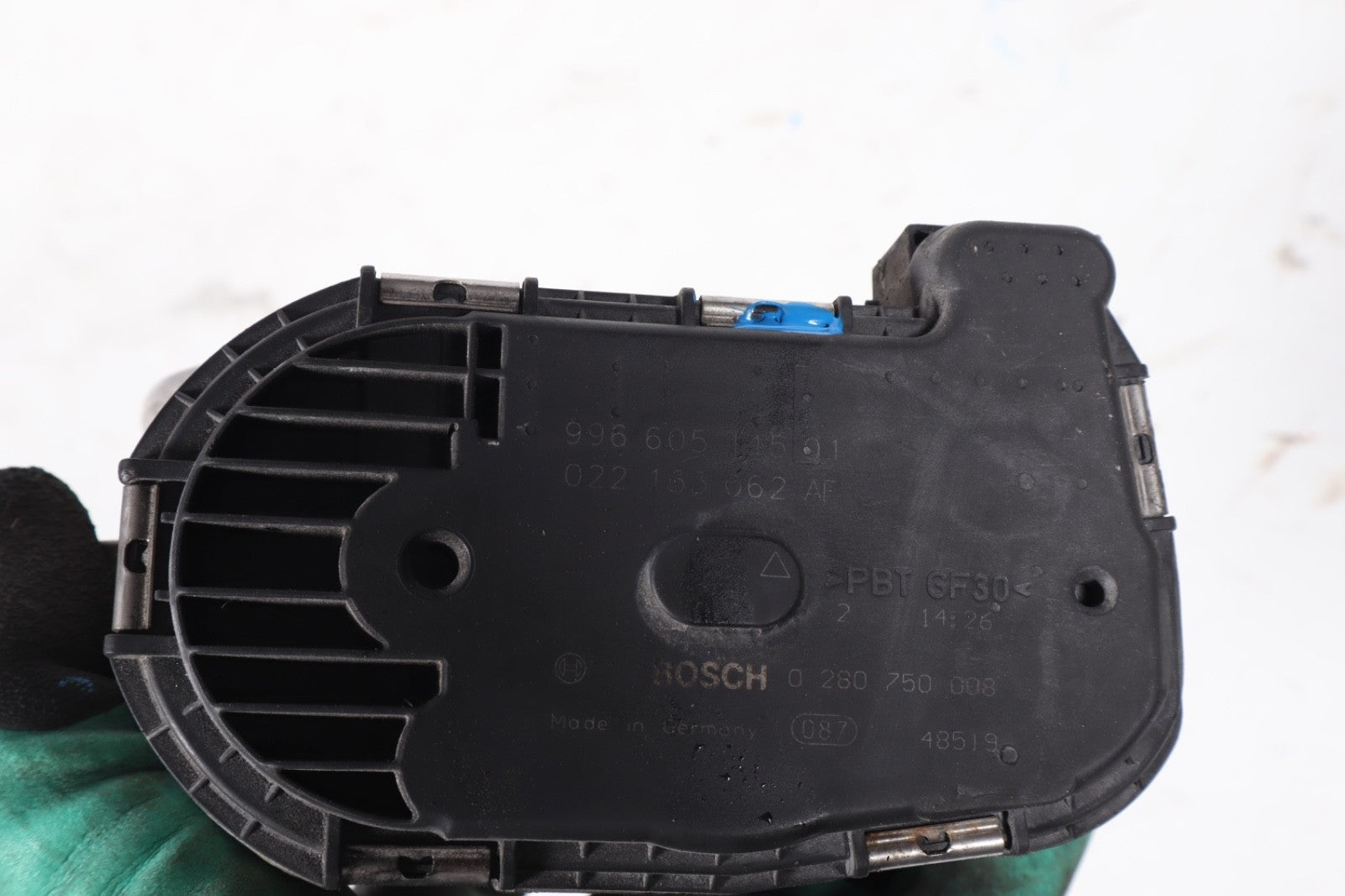 1999 - 2016 PORSCHE CAYENNE ENGINE THROTTLE BODY VALVE MODULE OEM