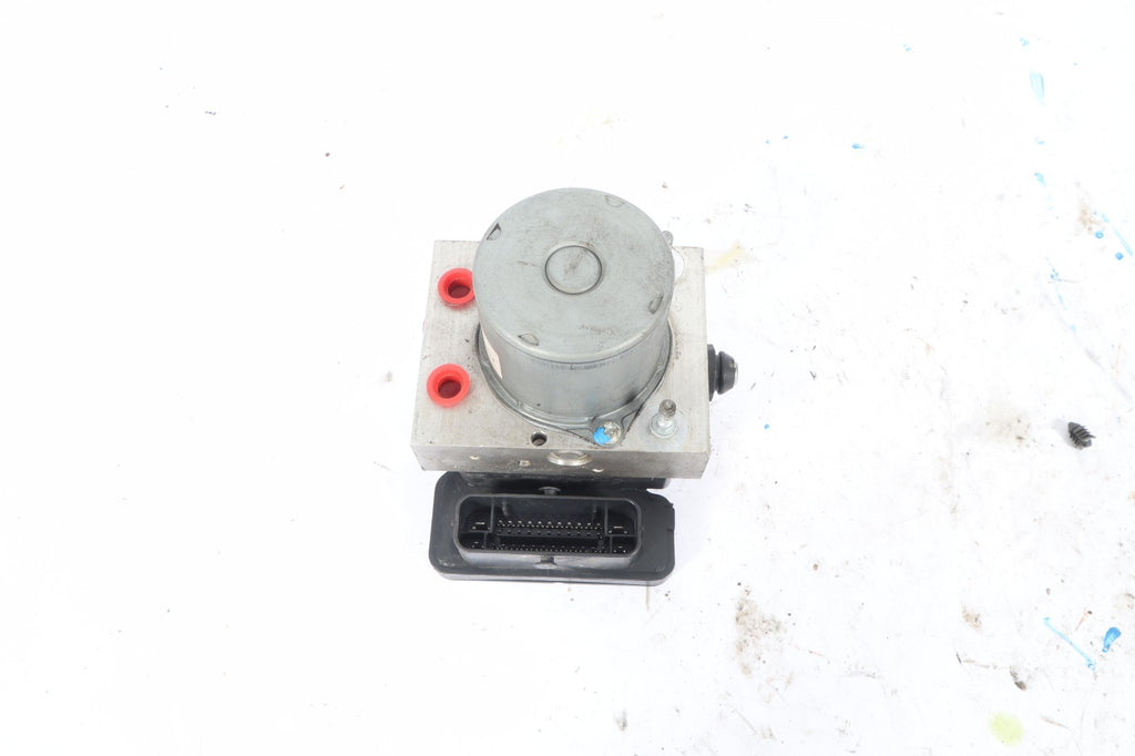 2015-2019 DODGE GRAND CARAVAN ABS ANTI LOCK BRAKE PUMP CONTROL UNIT  P68443867AA