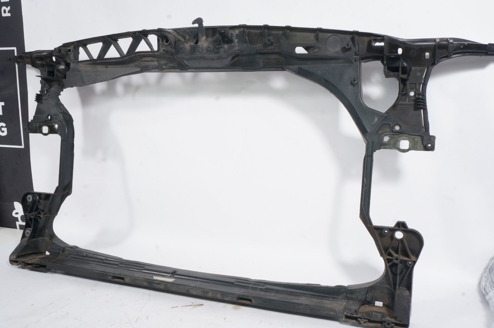 2012-2014 2016-2018 AUDI A7 QUATTRO - Radiator / CORE Support 4G0805594