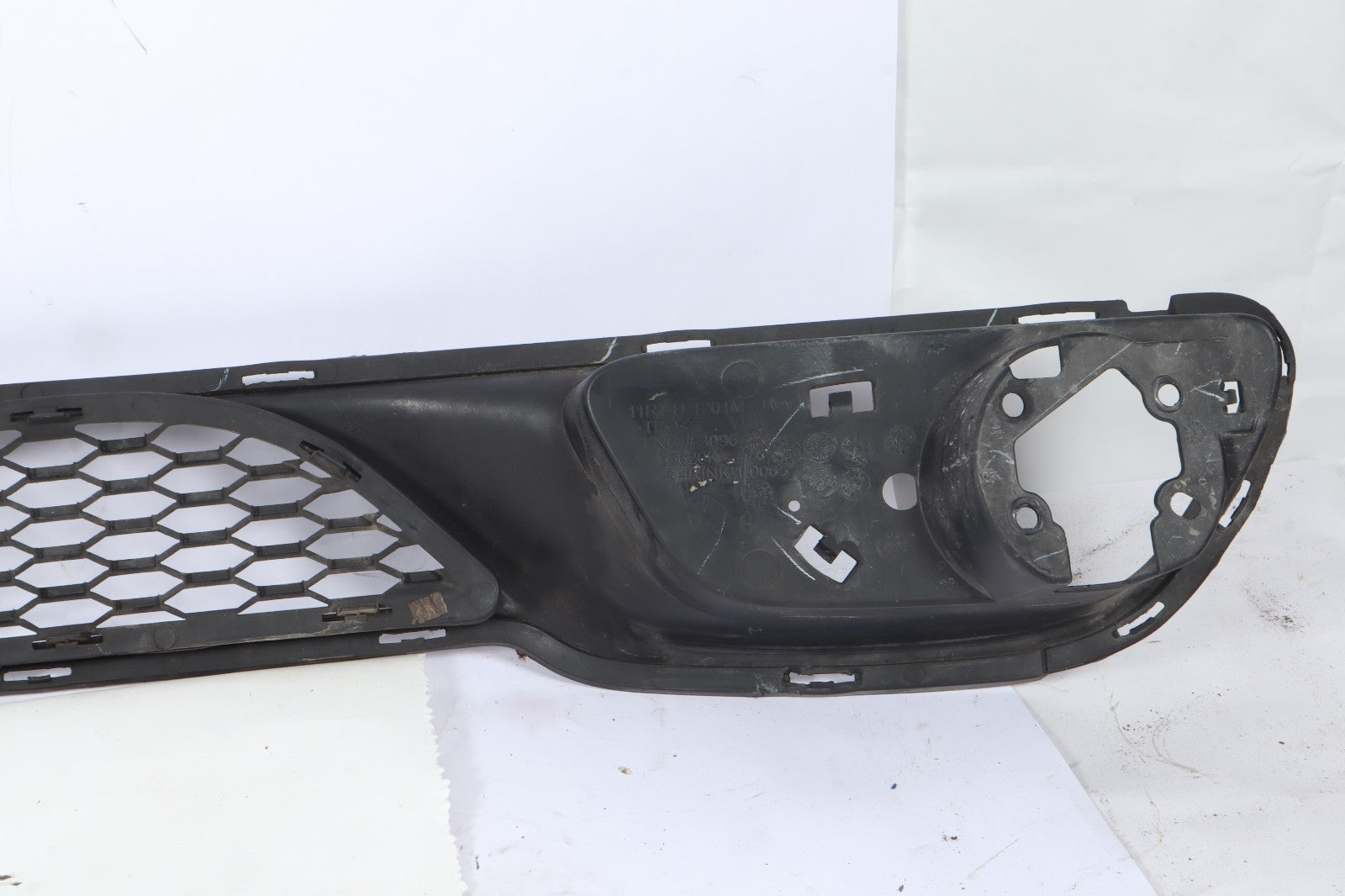 2011-2020 DODGE GRAND CARAVAN FRONT BUMPER GRILL GRILLE OEM