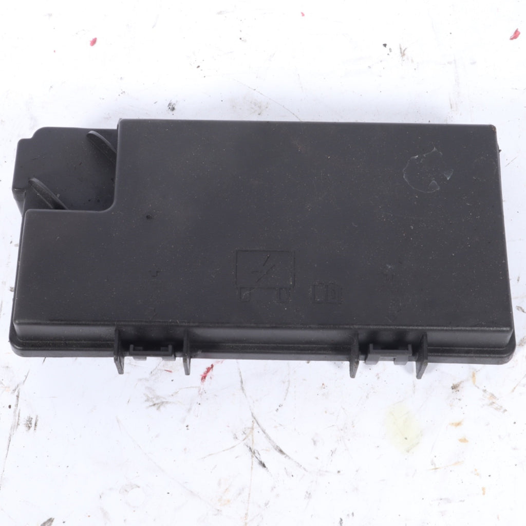 2008-2010 Chrysler Town & Country Grand Caravan Engine Relay Fuse Box Cover Lid